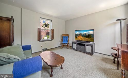 417 George St, Philadelphia PA  19123-1433 exterior