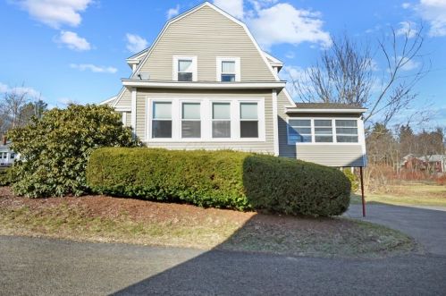 2 Wood Ave, Worcester MA 01606-2545 exterior