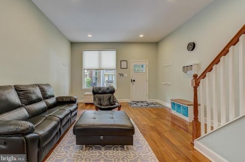 4721 Hazel Ave, Philadelphia PA 19143-2023 exterior