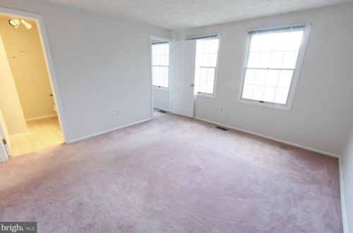 7800 Havenside Ter, Rockville MD 20855-2261 exterior