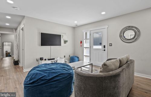 2216 30th St, Washington DC  20020-3369 exterior