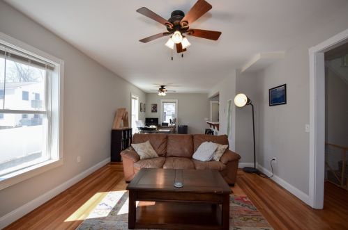 48 Concord St, Dover NH 03820-3138 exterior