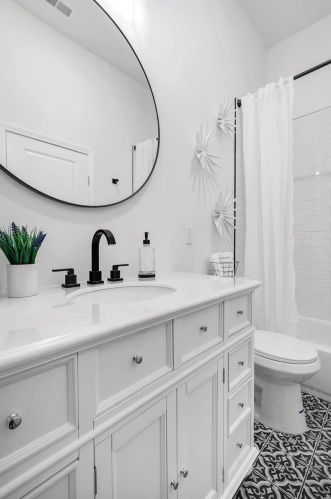 2646 Russell Blvd, Saint Louis MO 63104-2608 exterior