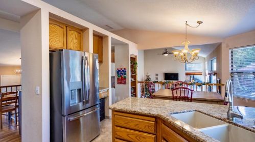 120 Seergreen Way, Folsom CA  95630-5527 exterior