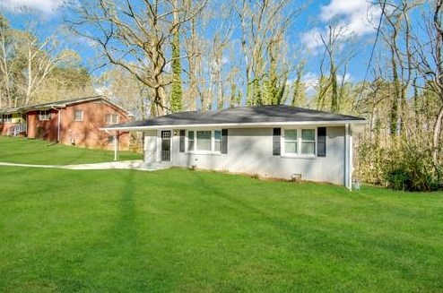 1581 Mcclelland Ave, Atlanta GA  30344-1612 exterior