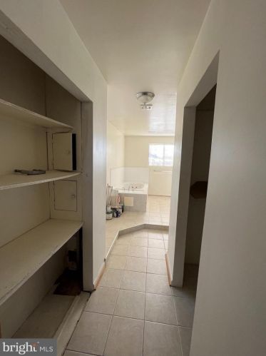 3506 Farthing Dr, Silver Spring MD 20906-4128 exterior