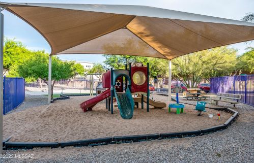 5245 Civano Blvd, Tucson AZ  85747-5744 exterior