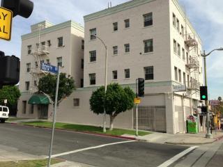 302 Alexandria Ave, Los Angeles CA  90004-3300 exterior