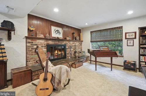 14100 Arctic Ave, Rockville MD 20853-2617 exterior