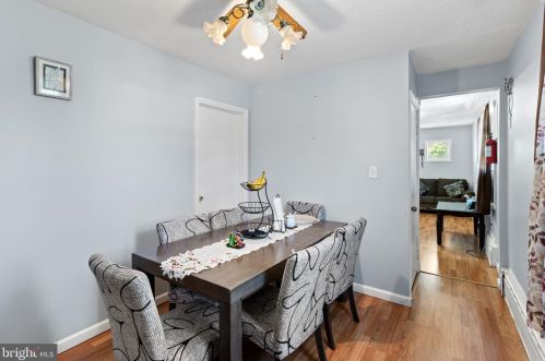 208 Newkirk Ave, Trenton NJ  08610-4825 exterior