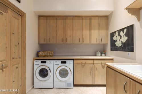 13623 Placita Montanas De Oro, Tucson AZ 85755-8685 exterior