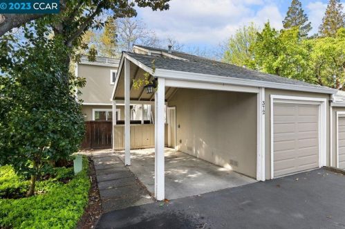 372 Camelback Rd, Concord CA  94523-1357 exterior