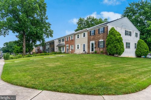 228 Jay St, Pottstown, PA 19464-3718