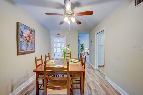 825 Riv Dr, Tampa FL 33617-7864 exterior