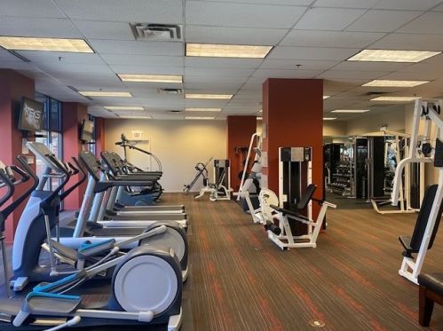 330 Jefferson St, Chicago IL 60661-1105 exterior