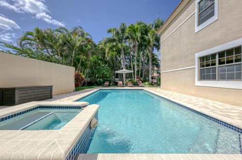 22700 Caravelle Cir, Boca Raton FL  33433-5926 exterior