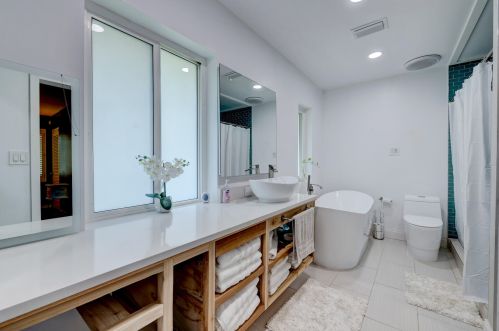 1103 8 St, Fort Pierce FL 34950-4123 exterior