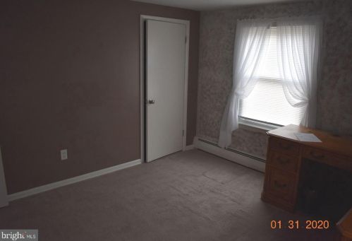 471 Grant Dr, Hanover PA 17331-1431 exterior