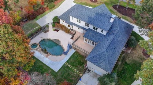 1311 Bridgewater Walk, Lithonia GA  30078-2086 exterior