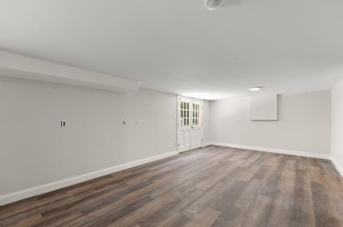 3845 Laurel Fls Dr, Lithonia GA 30039-6586 exterior