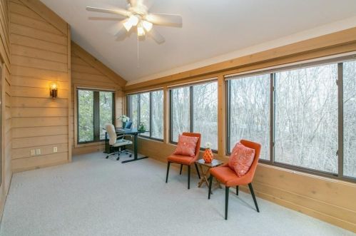 4815 Babcock Trl, South Saint Paul, MN 55077-1258