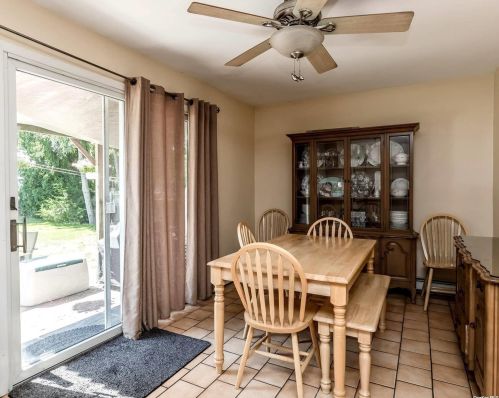 1638 Louis Kossuth Ave, Bohemia NY 11716-1514 exterior