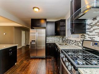 10512 Eggleston Ave, Chicago IL  60628-2426 exterior