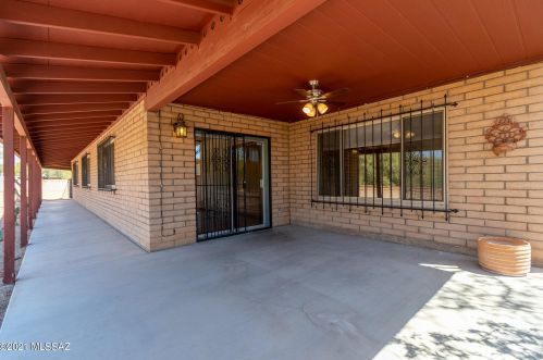 7437 Casablanca Dr, Tucson AZ 85704-1315 exterior