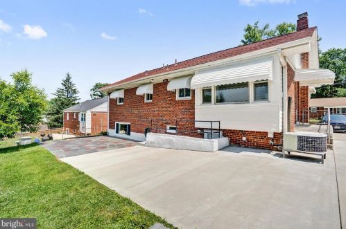 4612 Adrian St, Rockville MD 20853-3705 exterior