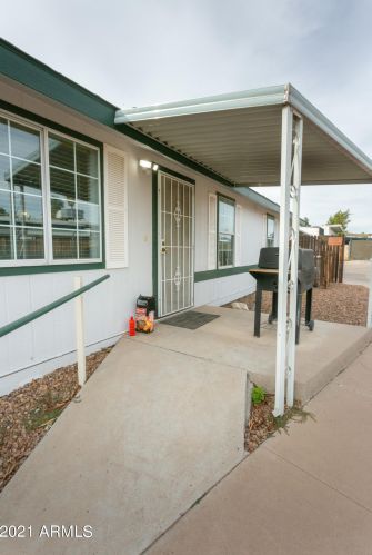 2102 Fairmount Ave, Phoenix AZ 85015-5306 exterior