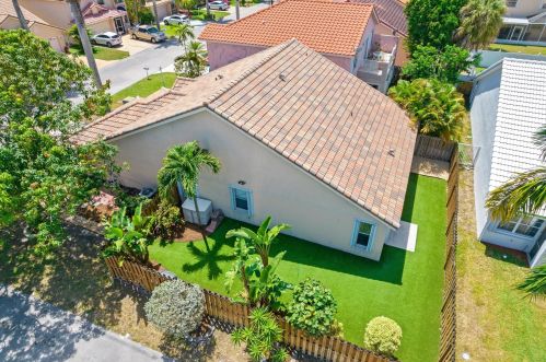 11213 Jasmine Hill Cir, Boca Raton FL  33498-1926 exterior