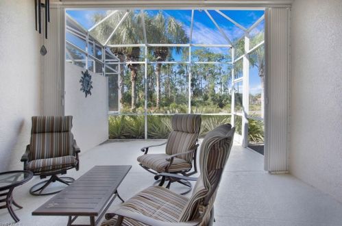 5889 Northridge Dr, Naples FL 34110-3369 exterior