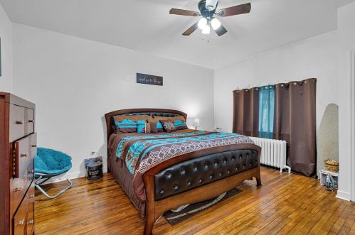 1614 Davis Ave, Pittsburgh PA 15212-1808 exterior