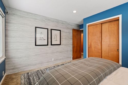 70 Farrell St, Saint Paul MN 55119-5203 exterior