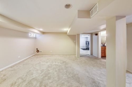 3940 Sayre Ave, Chicago IL 60707-2135 exterior