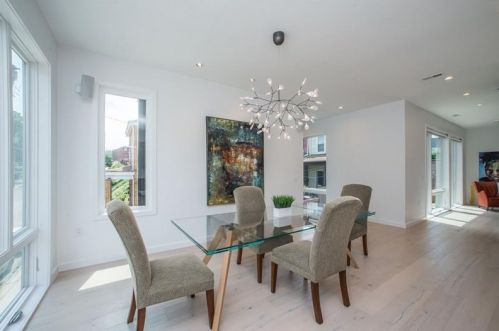 216 39 St, Pittsburgh PA 15201-1810 exterior