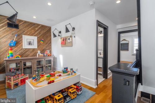 620 Carpenter St, Philadelphia PA  19147-2908 exterior