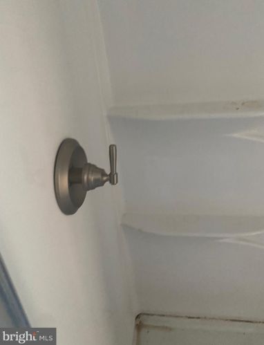 120 6 St, Darby PA 19023-2306 exterior