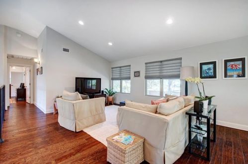 2307 Alta Vis Ave, Austin TX 78704-5229 exterior