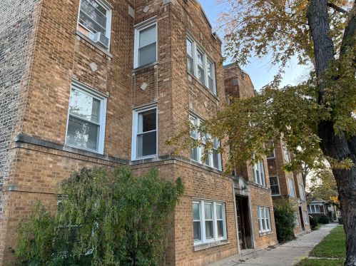 4206 Leland Ave, Chicago, IL 60630-4330