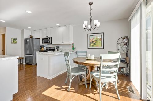 232 Wild Mdw Ln, Bull Valley IL 60098-7624 exterior