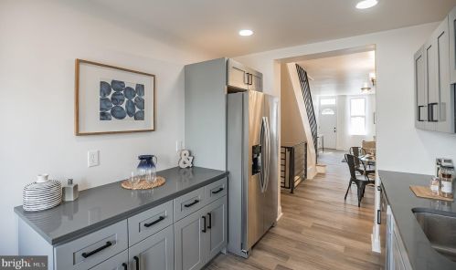 365 Daly St, Philadelphia PA  19148-3306 exterior