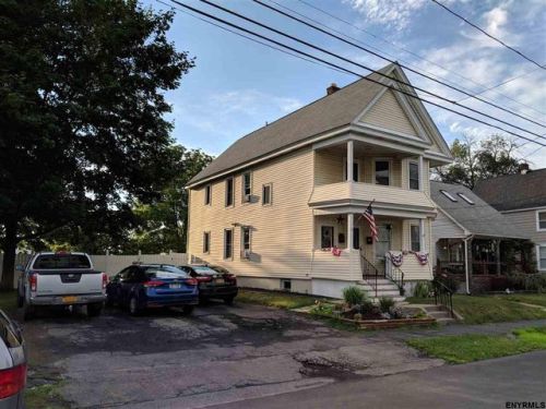 1821 Avenue B, Schenectady, NY 12308-1603