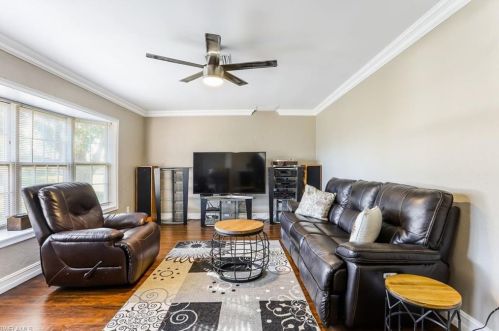 2090 49 Ter, Naples FL 34116-5772 exterior