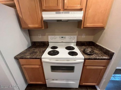 3460 Bermuda St, Tucson AZ 85712-2149 exterior