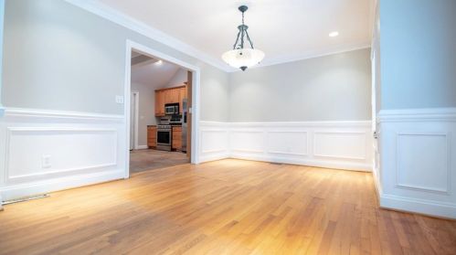 1001 Lindridge Way, Atlanta GA 30324-3709 exterior