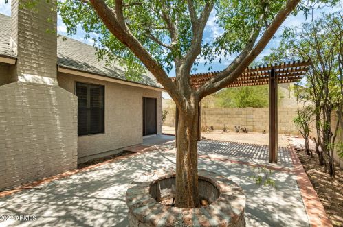 4042 Alta Mesa Ave, Phoenix AZ 85044-1734 exterior