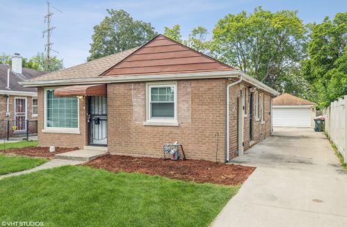 2508 19th Ave, Broadview, IL 60155-3938