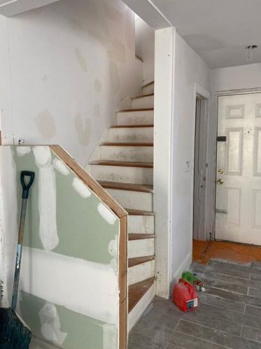 53 Cumerford St, Providence RI 02909-3009 exterior