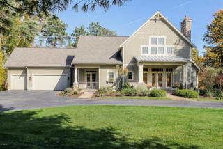 5537 Rustic Meadow Dr, Ada, MI 49301-8113